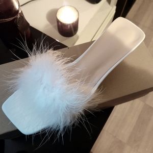 Brand new sandals white feather size 8
